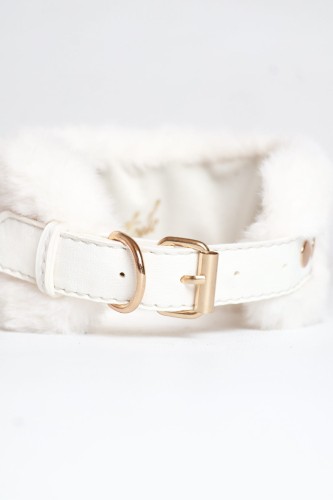 luksusowa-kremowa-obroza-futrzana-dla-charta-widok-calosc