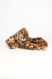 Silk Panther Walk Set – luksusowy zestaw dla pudla: jedwabna obroża i smycz ze skóry naturalnej z okuciami pozłacanymi 24k złotem
